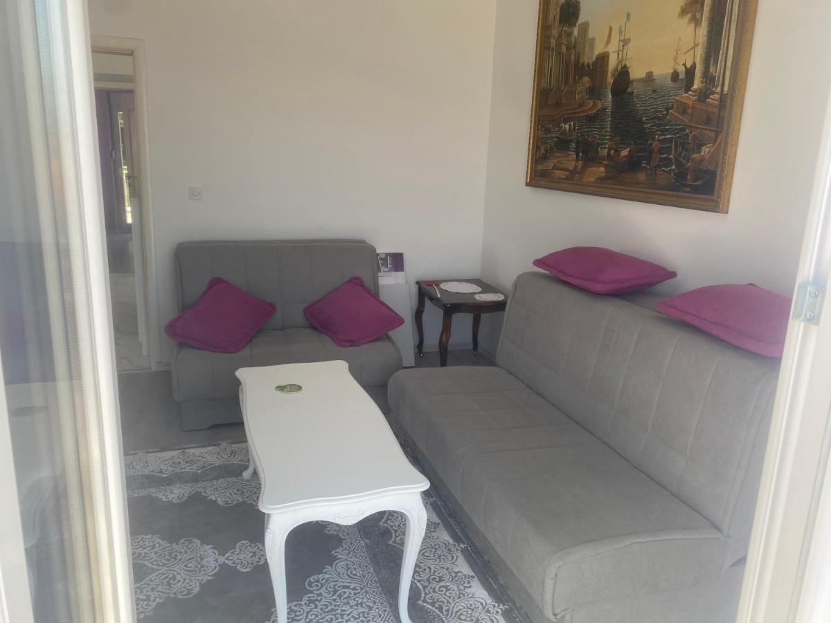 Apartman Lara 스베티스테판 외부 사진
