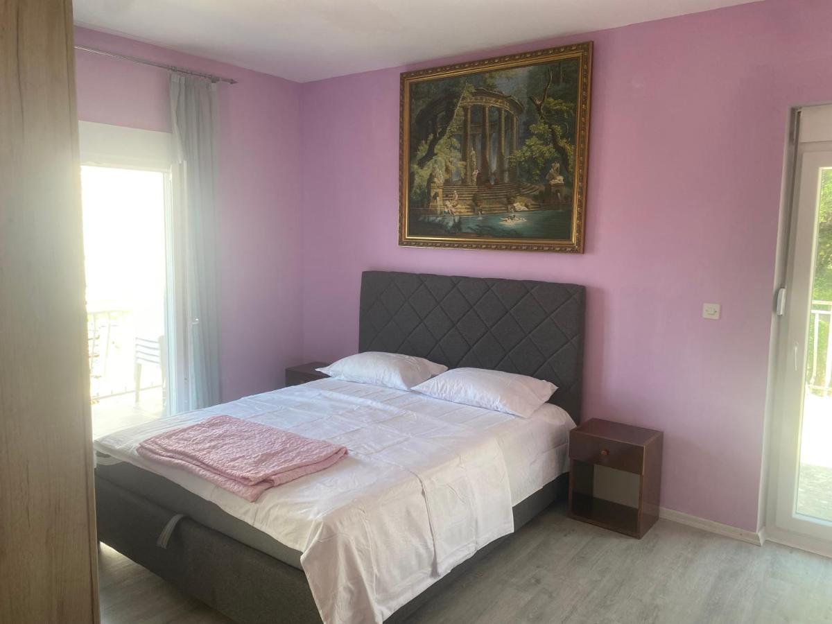 Apartman Lara 스베티스테판 외부 사진