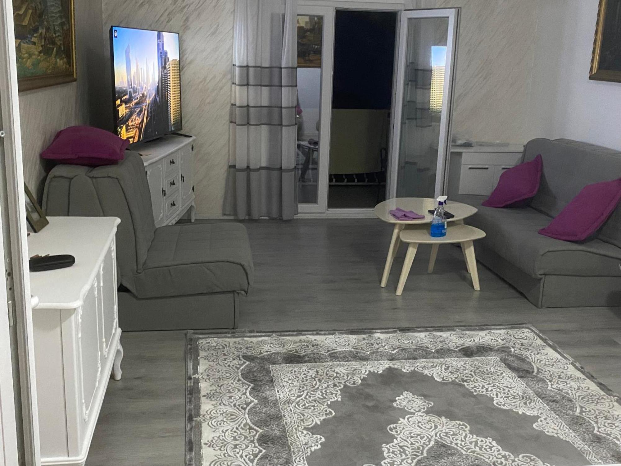 Apartman Lara 스베티스테판 외부 사진