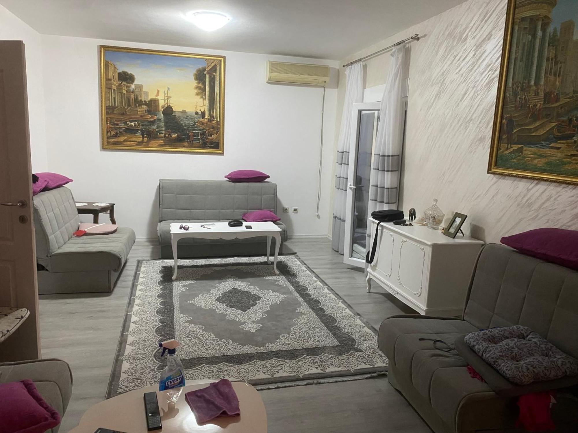 Apartman Lara 스베티스테판 외부 사진