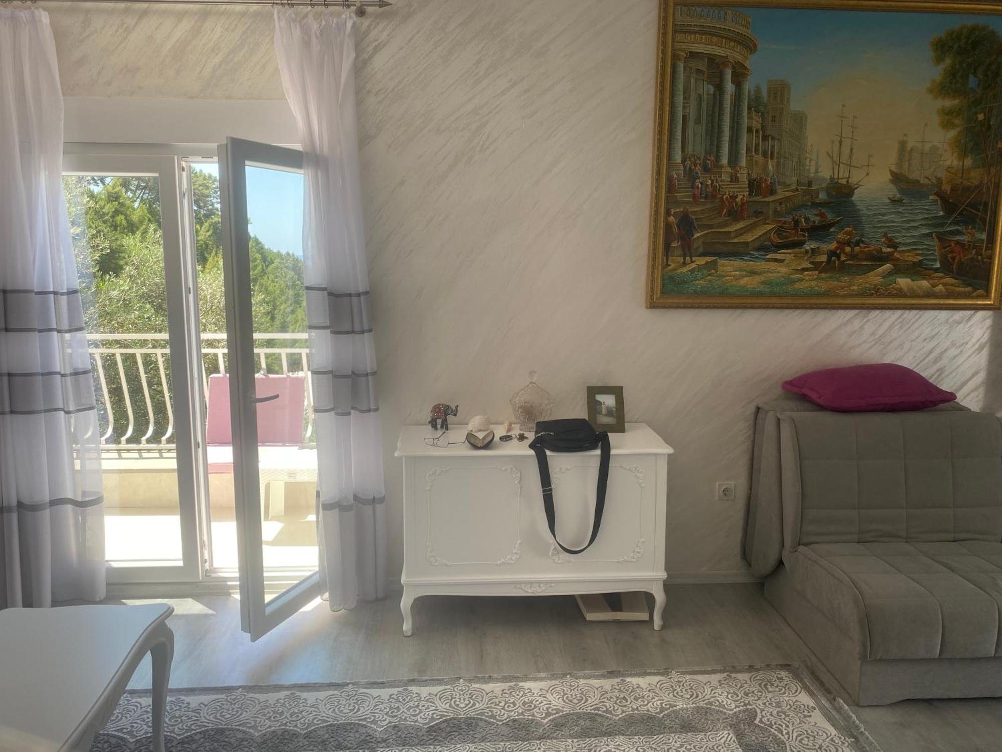 Apartman Lara 스베티스테판 외부 사진